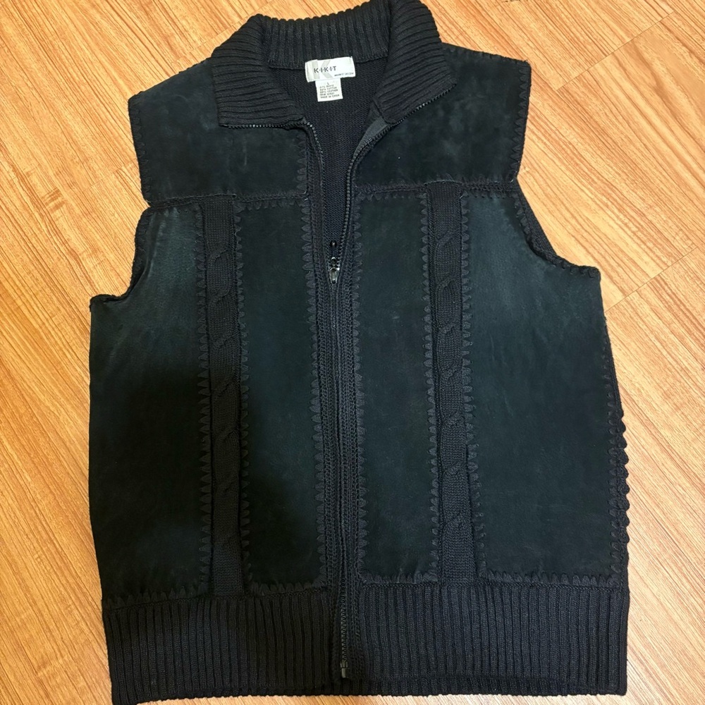 Kikit Black Knit‎ Trim Suede Vest with Pockets Size Large